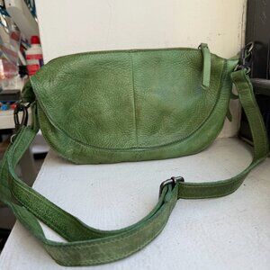Latico Crosby sling bag (grass)